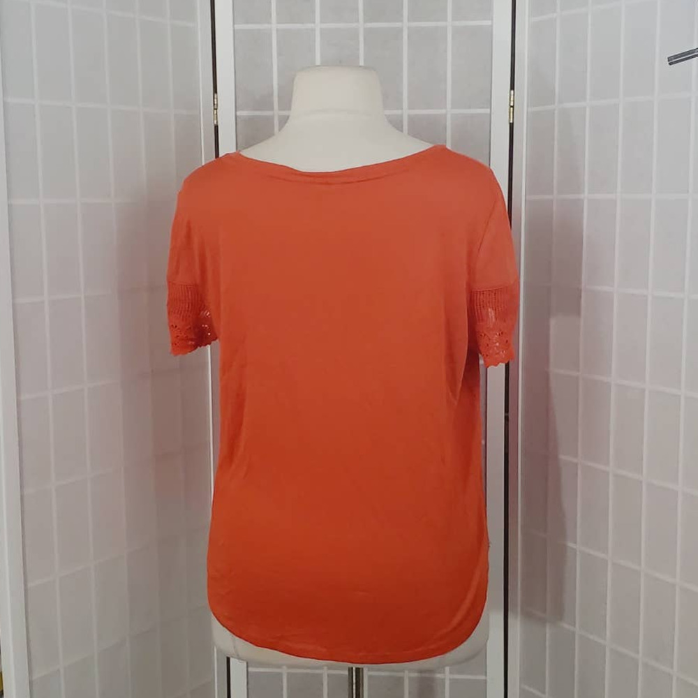 New York & Company Orange Top Shirt Size: Large - Picture 4 of 8